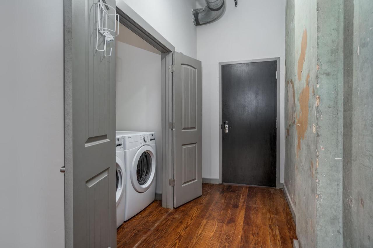 The Davis Lofts At Main Street - Unit 2B Leilighet Rocky Mount Eksteriør bilde